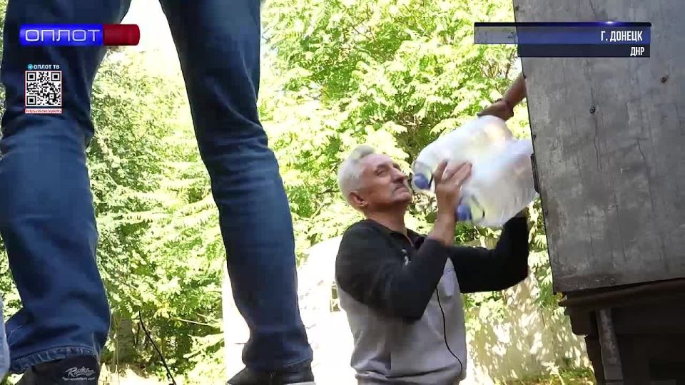 Помочь, нельзя оставить!. Когда нет воды – они приходят на помощь