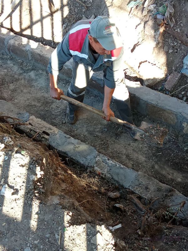 ТЕПЛО БЕЗ ПЕРЕБОЕВ: СПЕЦИАЛИСТЫ ФИЛИАЛА "МАКЕЕВКАТЕПЛОСЕТЬ" ВЫПОЛНЯЮТ РЕМОНТ УЧАСТКА ТЕПЛОСТРАССЫ ТЕПЛО БЕЗ ПЕРЕБОЕВ: СПЕЦИАЛИСТЫ ФИЛИАЛА "МАКЕЕВКАТЕПЛОСЕТЬ" ВЫПОЛНЯЮТ РЕМОНТ УЧАСТКА ТЕПЛОСТРАССЫ