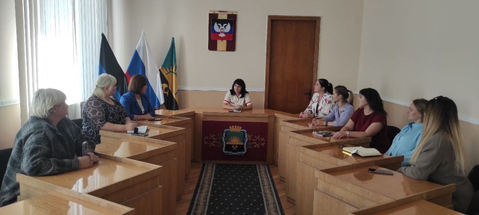 В Кировском внутригородском районе провели заседание политсовета