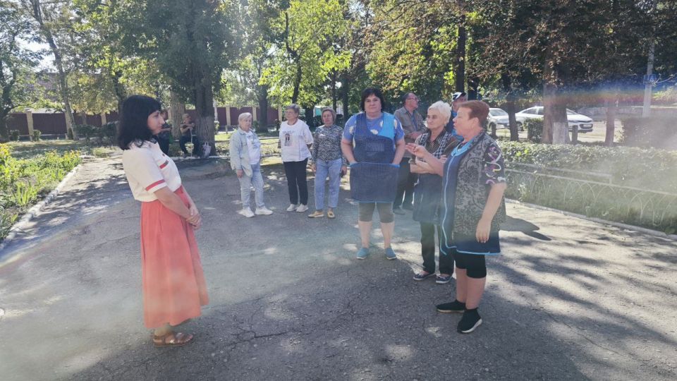 #80регион. Сентября, 24 сентября, заместитель руководителя Управы Кировского внутригородского района Администрации городского округа Макеевка Донецкой Народной Республики Ирина Воронина провела встречу с жителями района на...