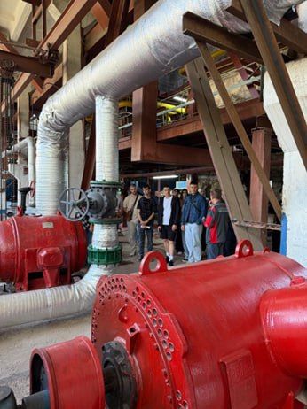 Визит студентов ДОННАСА в макеевскую теплосеть Визит студентов ДОННАСА в макеевскую теплосеть