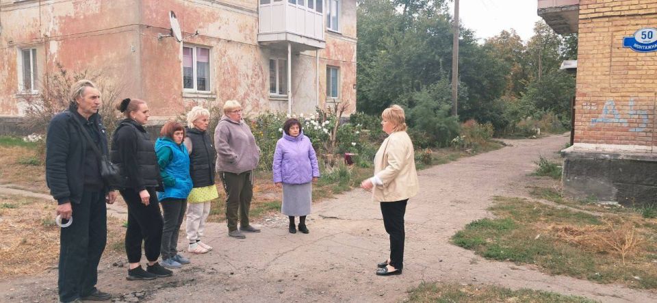 Сегодня, 29 сентября, заместитель главы заместитель главы администрации городского округа Макеевка Ирина Валентиновна Сидякина и представитель Филиала «Макеевкатеплосеть» ГУП ДНР «ДОНБАССТЕПЛОЭНЕРГО» Жанна Ямпольская ... Сегодня, 29 сентября, заместитель главы заместитель главы администрации городского округа Макеевка Ирина Валентиновна Сидякина и представитель Филиала «Макеевкатеплосеть» ГУП ДНР «ДОНБАССТЕПЛОЭНЕРГО» Жанна Ямпольская ...