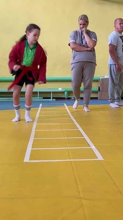 По партпроекту Единой России «Выбор сильных» в регионах проводятся соревнования по борьбе, дзюдо и самбо, а также открываются новые залы для тренировок