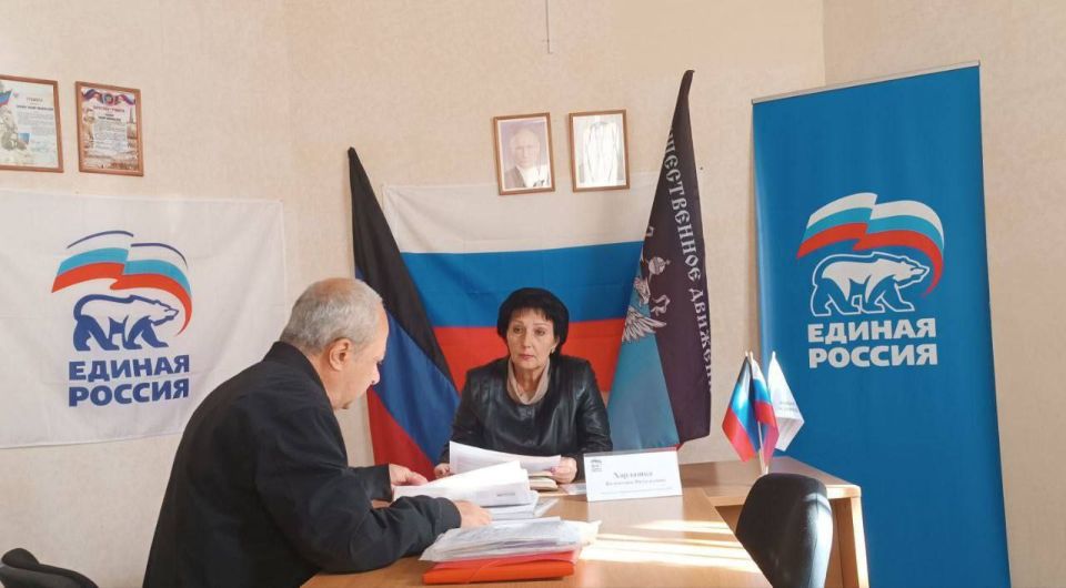 Валентина Харлашка: Сегодня, 2 октября, провела личный прием граждан в общественной приемной Председателя Всероссийской политической партии «Единая Россия» Дмитрия Медведева Советского внутригородского района городского...