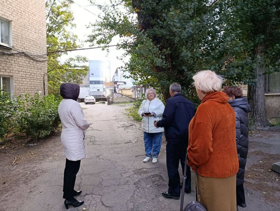 В Червоногвардейском районе прошла встреча с населением на подведомственной территории В Червоногвардейском районе прошла встреча с населением на подведомственной территории