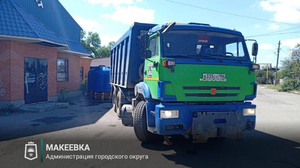 Югра продолжает помогать жителям Макеевки доставлять воду