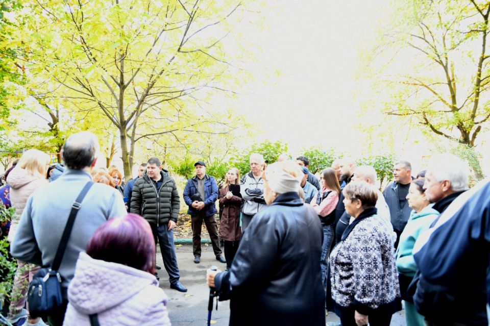 Владислав Ключаров: Встретился с жителями улицы Западной Червоногвардейского района Владислав Ключаров: Встретился с жителями улицы Западной Червоногвардейского района