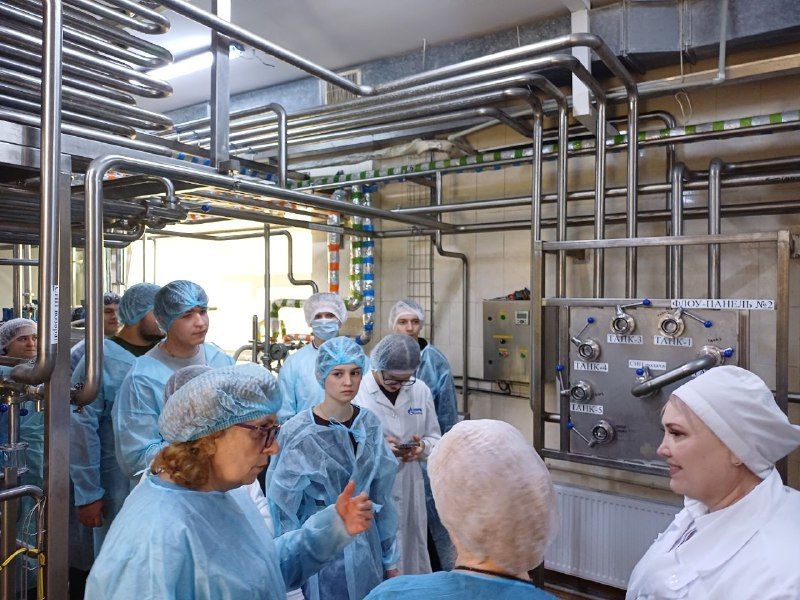 Студенты ДонНУЭТ ознакомились с работой Макеевского комбината детского питания Студенты ДонНУЭТ ознакомились с работой Макеевского комбината детского питания