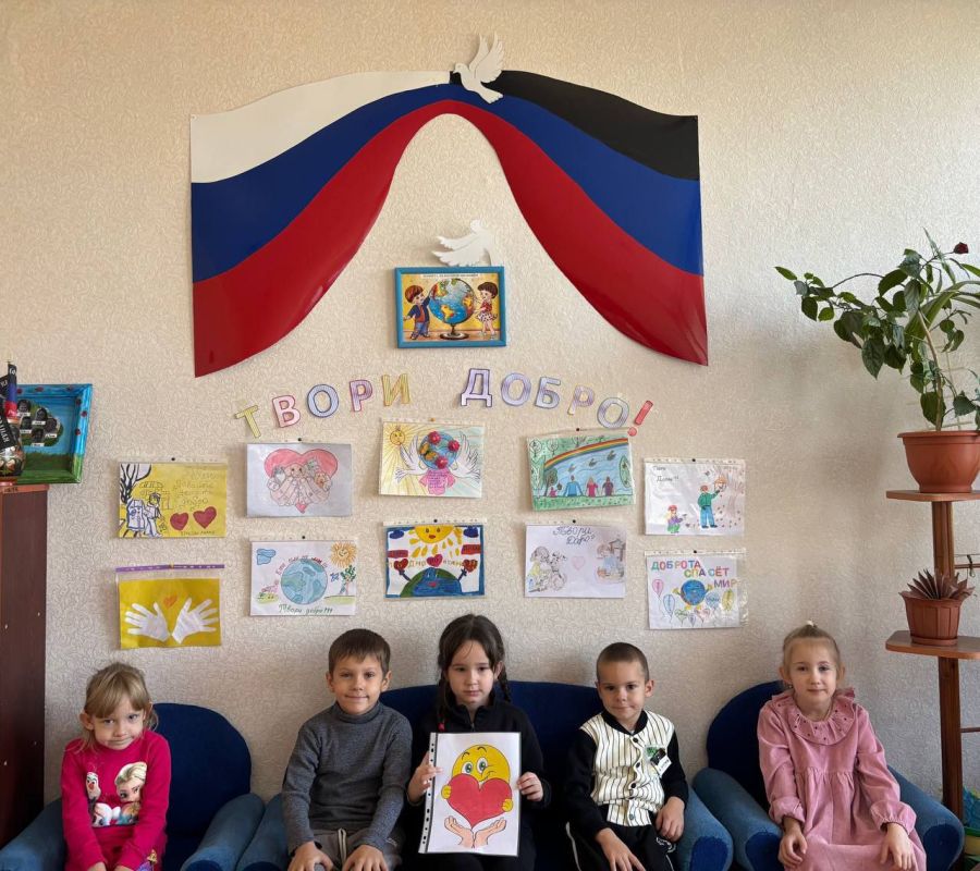 8 октября воспитанники Государственного казенного дошкольного образовательного учреждения «Детский сад №132 общеразвивающего вида городского округа Макеевка» Донецкой Народной Республики Первичного отделения №540 приняли... 8 октября воспитанники Государственного казенного дошкольного образовательного учреждения «Детский сад №132 общеразвивающего вида городского округа Макеевка» Донецкой Народной Республики Первичного отделения №540 приняли...