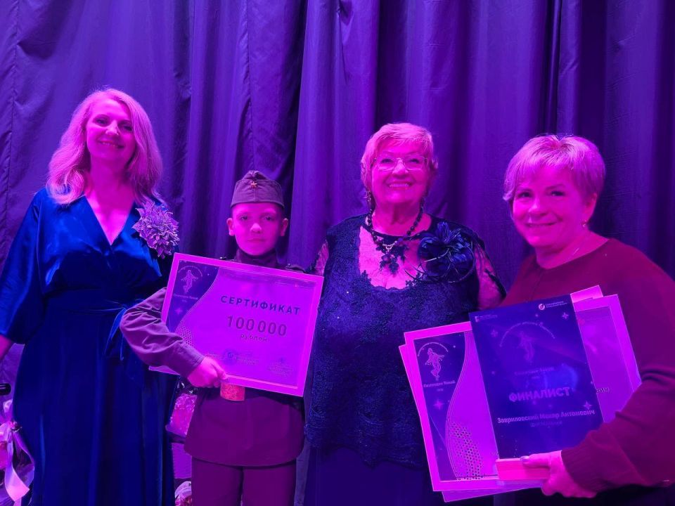 С 3 октября по 6 октября, в городе Бердянске проходил финал фестиваля - конкурса детского творчества "Созвездие Танай", посвящённый 80- летию Победы в Великой Отечественной войне С 3 октября по 6 октября, в городе Бердянске проходил финал фестиваля - конкурса детского творчества "Созвездие Танай", посвящённый 80- летию Победы в Великой Отечественной войне