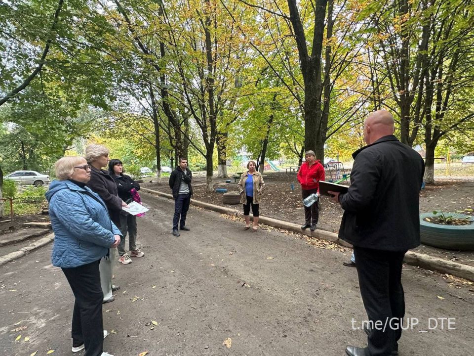 ОТКРЫТЫЙ ДИАЛОГ С ПОТРЕБИТЕЛЯМИ «ДОНБАССТЕПЛОЭНЕРГО» ОТКРЫТЫЙ ДИАЛОГ С ПОТРЕБИТЕЛЯМИ «ДОНБАССТЕПЛОЭНЕРГО»