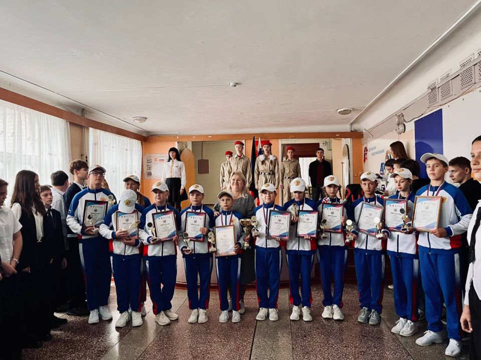 ОТКРЫТИЕ НОВОЙ УЧЕБНОЙ НЕДЕЛИ! ОТКРЫТИЕ НОВОЙ УЧЕБНОЙ НЕДЕЛИ!