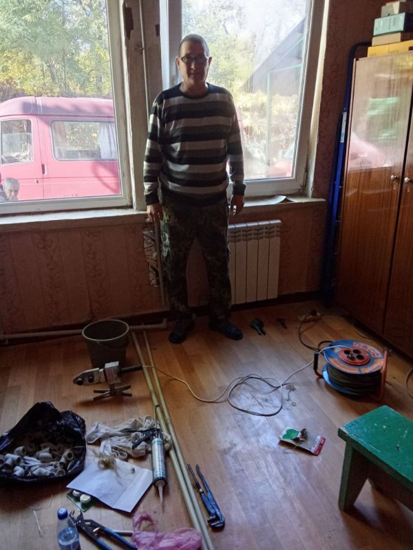 Александр Подгорный: Продолжаем ДОБРЫЕ ДЕЛА :. Яретенко Юрий Иванович при поддержке Подгорного Александра Павловича, как депутатский корпус Кировского района рассмотрели просьбу жителей озвученную в ходе встречи с жителями... Александр Подгорный: Продолжаем ДОБРЫЕ ДЕЛА :. Яретенко Юрий Иванович при поддержке Подгорного Александра Павловича, как депутатский корпус Кировского района рассмотрели просьбу жителей озвученную в ходе встречи с жителями...