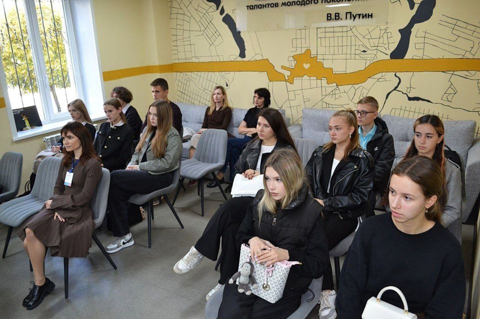 Старшеклассники Макеевки нашли свою «точку опоры» в профориентации