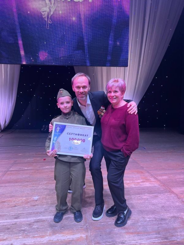 С 3 октября по 6 октября, в городе Бердянске проходил финал фестиваля - конкурса детского творчества "Созвездие Танай", посвящённый 80- летию Победы в Великой Отечественной войне С 3 октября по 6 октября, в городе Бердянске проходил финал фестиваля - конкурса детского творчества "Созвездие Танай", посвящённый 80- летию Победы в Великой Отечественной войне