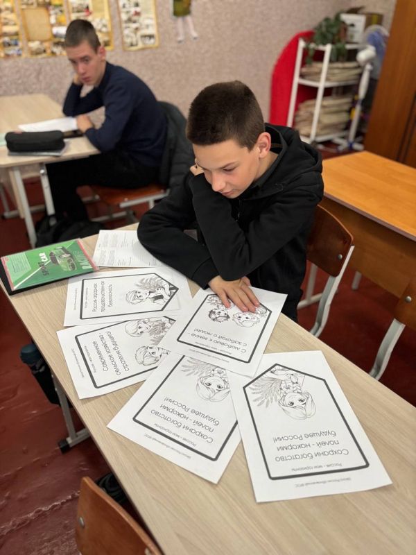 09 октября 2025 года занятие курса внеурочной деятельности «Россия – мои горизонты» в общеобразовательных организациях городского округа Макеевка проведено на тему «Россия аграрная: продовольственная безопасность» 09 октября 2025 года занятие курса внеурочной деятельности «Россия – мои горизонты» в общеобразовательных организациях городского округа Макеевка проведено на тему «Россия аграрная: продовольственная безопасность»