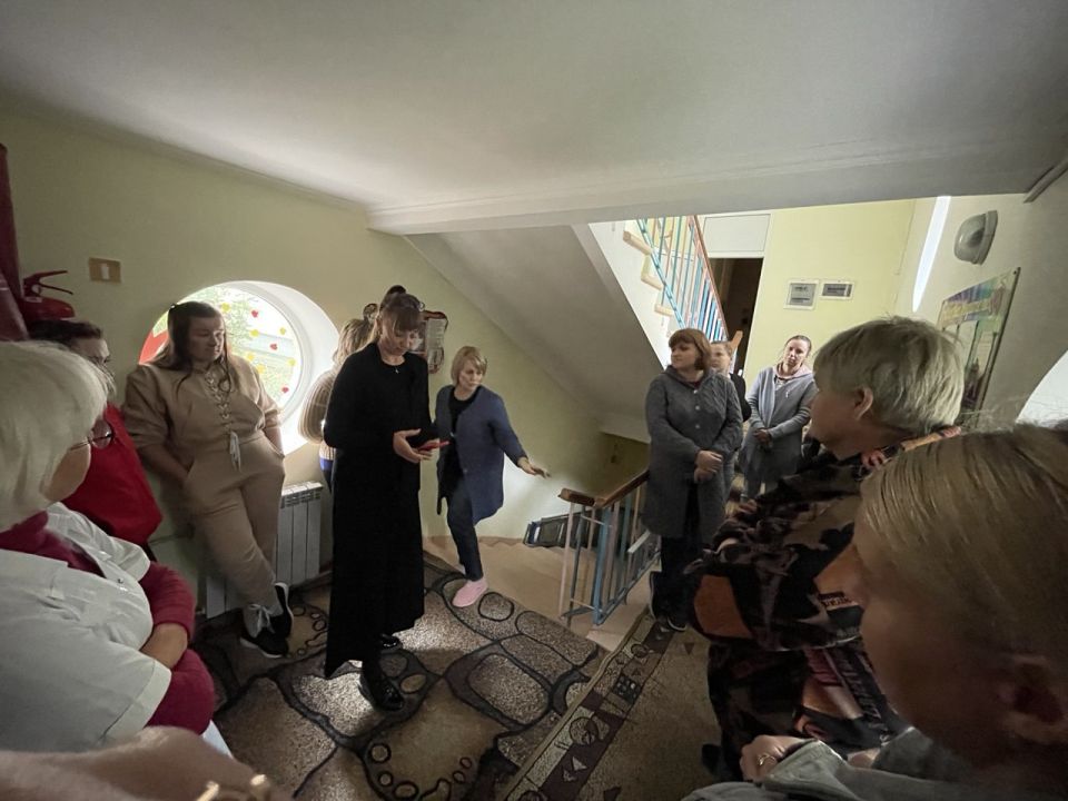 Сегодня,13 октября,спикер Эвелина Мотрук провела встречу с жителями по адресу: г.о. Макеевка, г. Макеевка, ул. Макарова, д.69а. ...