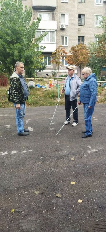 На базе Макеевской местной общественной организации общероссийской общественной организации инвалидов «Всероссийского ордена Трудового Красного Знамени общества слепых» в рамках партийного проекта «Единая страна — доступная... На базе Макеевской местной общественной организации общероссийской общественной организации инвалидов «Всероссийского ордена Трудового Красного Знамени общества слепых» в рамках партийного проекта «Единая страна — доступная...