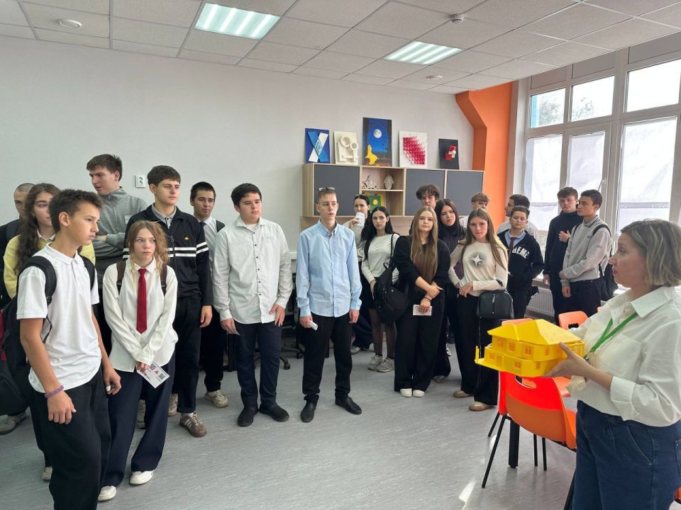 Олег Трофимов: Один день из жизни студента: школьники примерили на себя профессии будущего