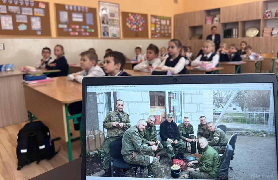 Настоящие герои живут среди нас Настоящие герои живут среди нас