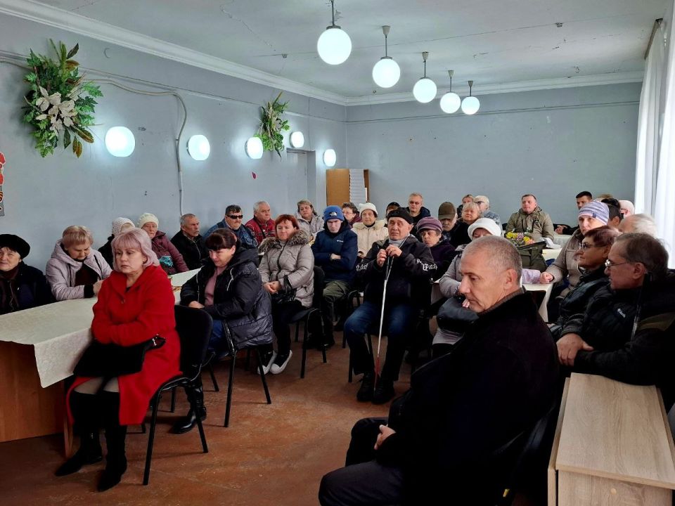 Валентина Харлашка: Сегодня, 15 октября, в Международный день белой трости, совместно с депутатом Народного Совета Ковтыриным Александром, руководителем Совета женщин города Макеевки Ириной Сидякиной посетили Макеевскую... Валентина Харлашка: Сегодня, 15 октября, в Международный день белой трости, совместно с депутатом Народного Совета Ковтыриным Александром, руководителем Совета женщин города Макеевки Ириной Сидякиной посетили Макеевскую...