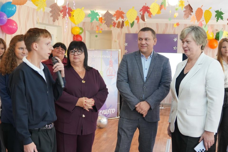 Олег Трофимов: В Макеевке открыли Центр социализации подростков Олег Трофимов: В Макеевке открыли Центр социализации подростков