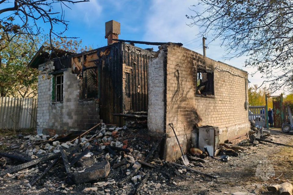 Уют с трагическим исходом. В Макеевке приятели отдыхали дома и включили обогреватель на ночь Уют с трагическим исходом. В Макеевке приятели отдыхали дома и включили обогреватель на ночь