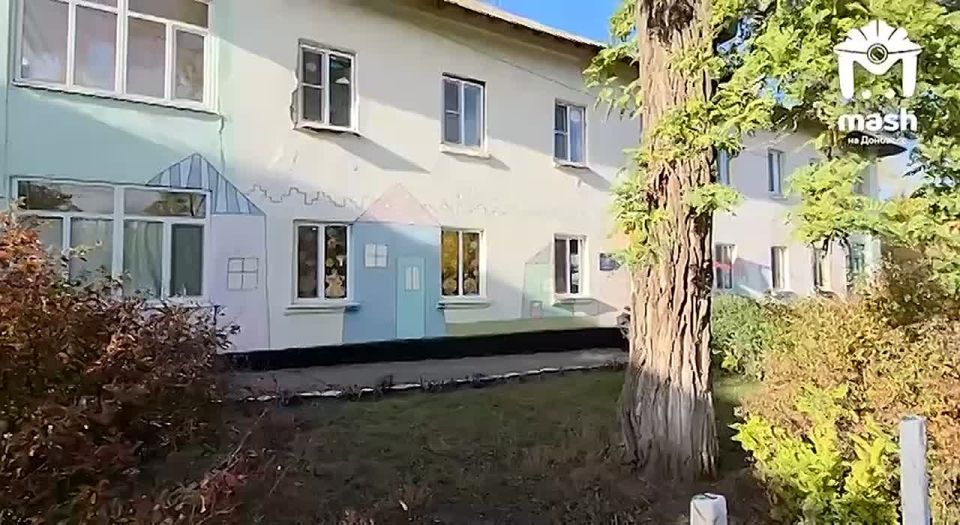 Разрушенный дом в Макеевке — не единственный объект, которого боятся люди