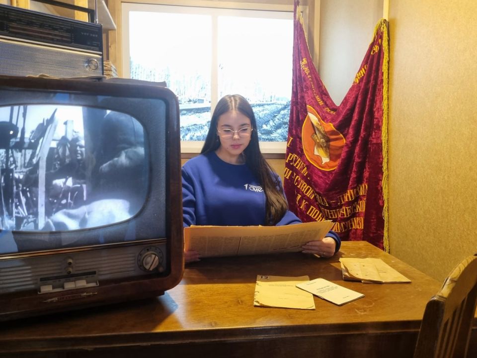 Школьники из Донецкой народной республики познакомились с историей и работой «Газпром трансгаз Томск» Школьники из Донецкой народной республики познакомились с историей и работой «Газпром трансгаз Томск»