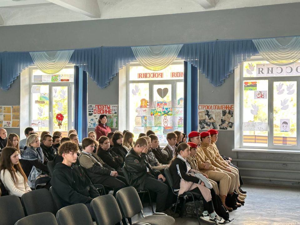 Участие в проекте «Дети детям»: спектакль «А зори здесь тихие» Участие в проекте «Дети детям»: спектакль «А зори здесь тихие»