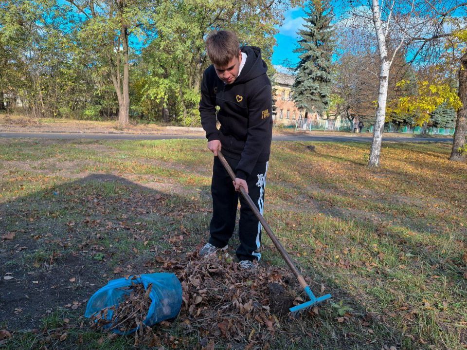 Сохраняем чистоту памятных мест! Сохраняем чистоту памятных мест!