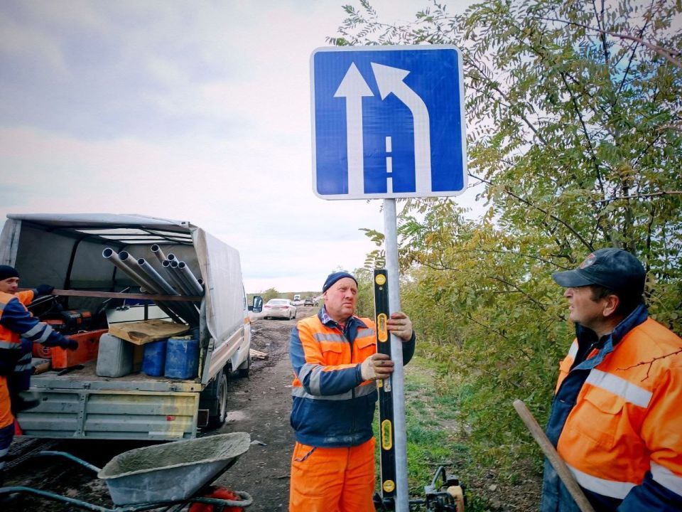 Работы по содержанию автомобильных дорог: итоги выходных Работы по содержанию автомобильных дорог: итоги выходных