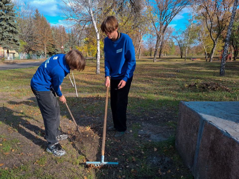 Сохраняем чистоту памятных мест! Сохраняем чистоту памятных мест!