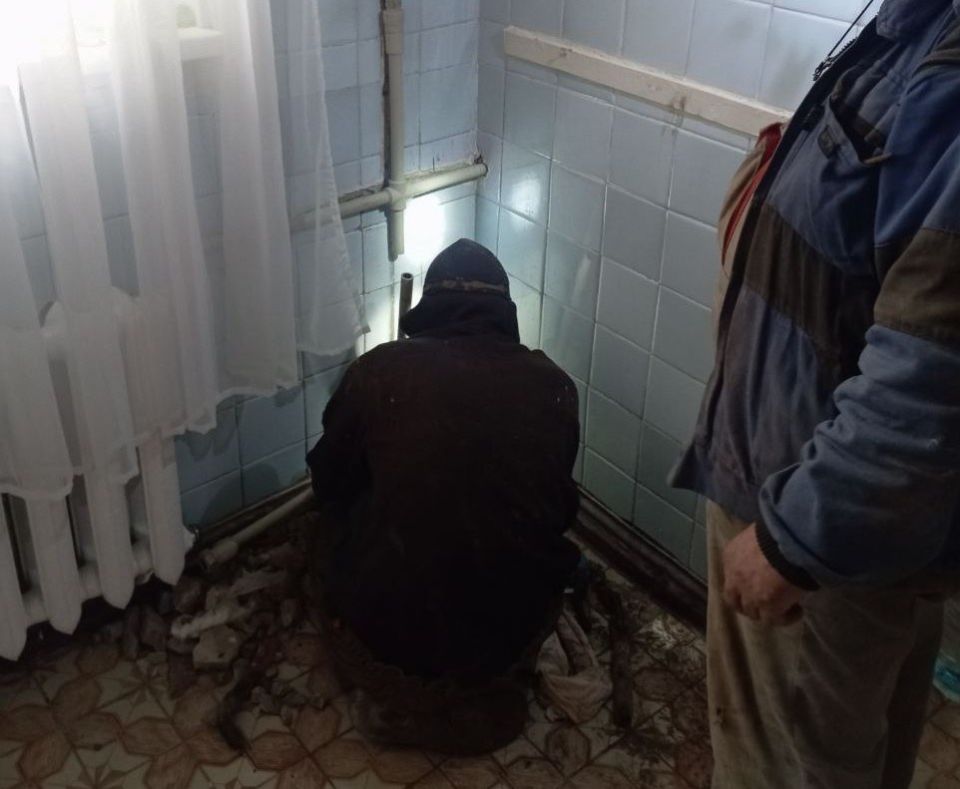 Сегодня, 21 октября, с целью возобновления подачи теплоносителя на жилой дом № 11 по ул. Чудской и ГК ДОУ «Детский сад № 29 общеразвивающего вида городского округа Макеевка» силами МУП АГМ «Коммунальник-15» проведены работы... Сегодня, 21 октября, с целью возобновления подачи теплоносителя на жилой дом № 11 по ул. Чудской и ГК ДОУ «Детский сад № 29 общеразвивающего вида городского округа Макеевка» силами МУП АГМ «Коммунальник-15» проведены работы...