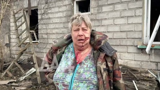 Последствия прилёта дрона украинских террористов во двор частного жилого дома в Червоногвардейском районе Макеевки