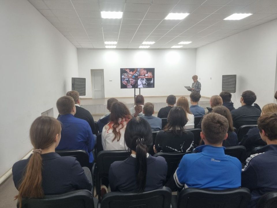 Наркомания - это глобальная проблема, которая с каждым новым днём поглощает всё больше человеческих судеб Наркомания - это глобальная проблема, которая с каждым новым днём поглощает всё больше человеческих судеб