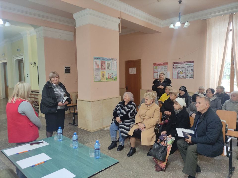 21 октября, состоялась встреча с депутатом Народного Совета ДНР, координатором партийного проекта «Старшее поколение» Ольгой Арутиновой в г.о. Макеевка 21 октября, состоялась встреча с депутатом Народного Совета ДНР, координатором партийного проекта «Старшее поколение» Ольгой Арутиновой в г.о. Макеевка