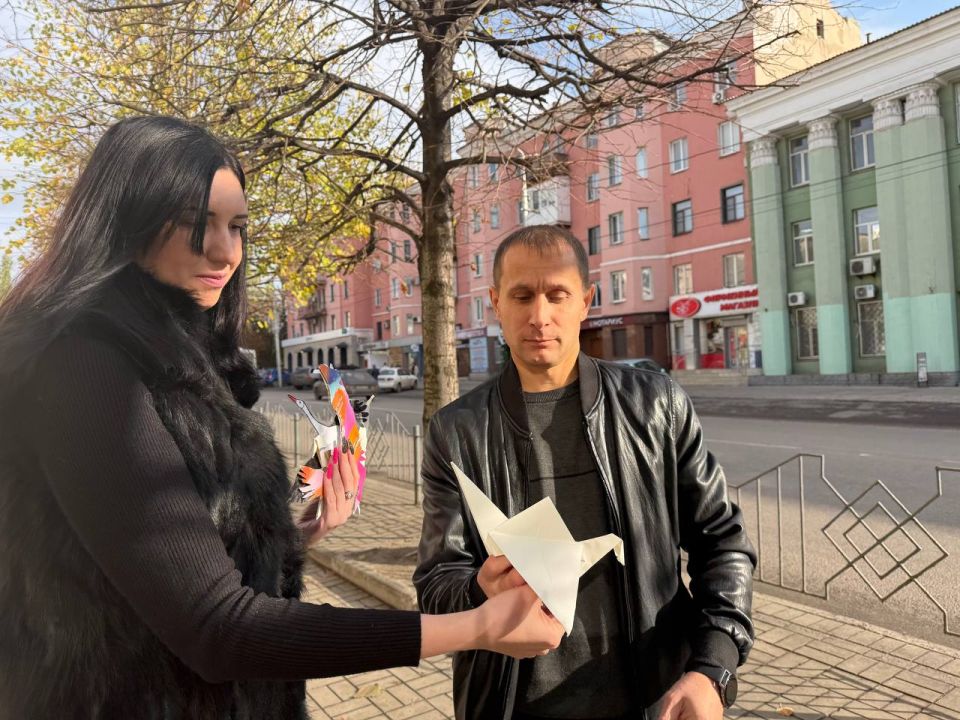 Центрально-Городской внутригородской район города Макеевки принял активное участие в акции, приуроченной к празднику «Белые Журавли», который создан по инициативе известного дагестанского поэта, автора текста знаменитой... Центрально-Городской внутригородской район города Макеевки принял активное участие в акции, приуроченной к празднику «Белые Журавли», который создан по инициативе известного дагестанского поэта, автора текста знаменитой...