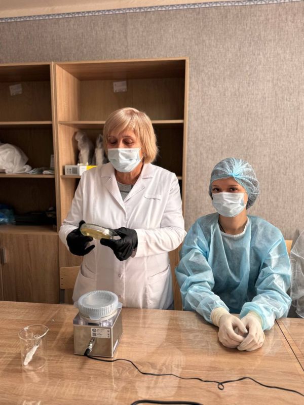 В рамках Федерального проекта «Успех каждого ребёнка» национального проекта «Профессионалитет» реализуется проект «Билет в будущее» В рамках Федерального проекта «Успех каждого ребёнка» национального проекта «Профессионалитет» реализуется проект «Билет в будущее»