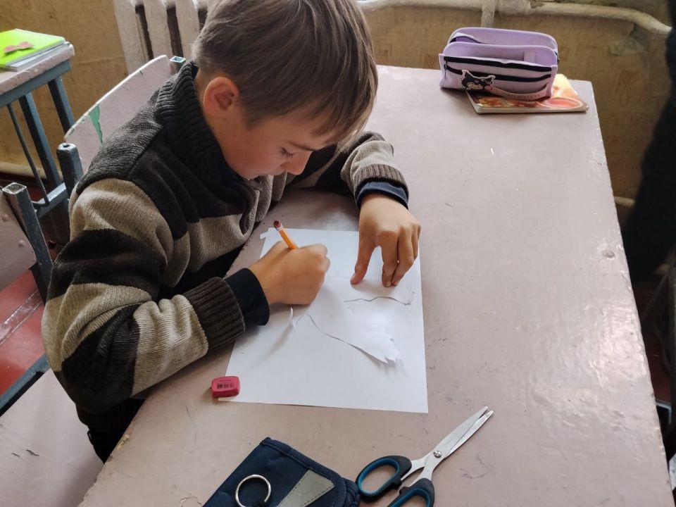 Сегодня, 22 октября, в образовательных учреждениях Кировского внутригородского района, в рамках проекта «Историческая память» Всероссийской политической партии «Единая Россия», прошла Акция памяти «День Белых Журавлей» Сегодня, 22 октября, в образовательных учреждениях Кировского внутригородского района, в рамках проекта «Историческая память» Всероссийской политической партии «Единая Россия», прошла Акция памяти «День Белых Журавлей»