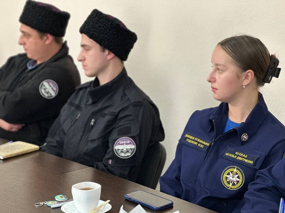 Владислав Ключаров: Сегодня провёл важную рабочую встречу с руководителями и активистами некоммерческих организаций, которые активно работают в сфере молодёжной политики на территории нашего города Владислав Ключаров: Сегодня провёл важную рабочую встречу с руководителями и активистами некоммерческих организаций, которые активно работают в сфере молодёжной политики на территории нашего города