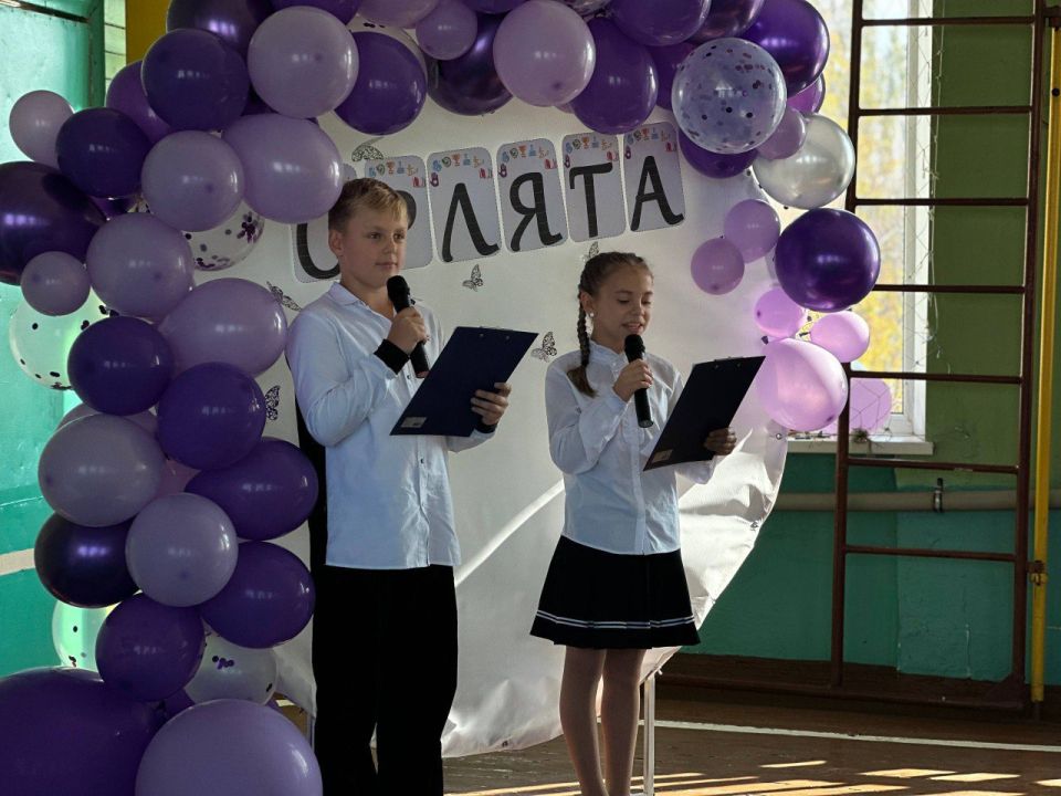 В ГБОУ "СШ № 16 Г.О. МАКЕЕВКА" состоялась торжественная церемония посвящения в "Орлята России" В ГБОУ "СШ № 16 Г.О. МАКЕЕВКА" состоялась торжественная церемония посвящения в "Орлята России"