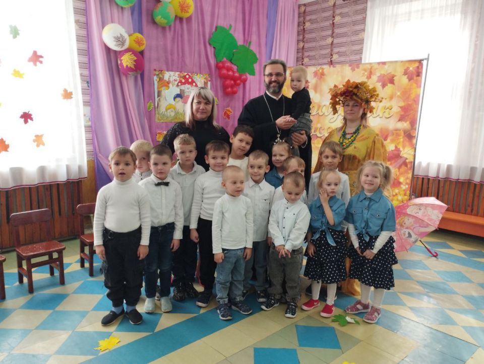 24 октября 2025 года в ГКДОУ "ДЕТСКИЙ САД № 93 Г.О. МАКЕЕВКА" ДНР проведено праздничное мероприятие "Осенние чудеса" 24 октября 2025 года в ГКДОУ "ДЕТСКИЙ САД № 93 Г.О. МАКЕЕВКА" ДНР проведено праздничное мероприятие "Осенние чудеса"