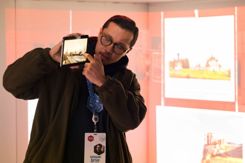 Фотоальбом из Макеевки. Помимо тёплых воспоминаний о городе и ярких впечатлений от фестиваля «Проводник истории», мы привезли из Макеевки сотни фотографий Фотоальбом из Макеевки. Помимо тёплых воспоминаний о городе и ярких впечатлений от фестиваля «Проводник истории», мы привезли из Макеевки сотни фотографий