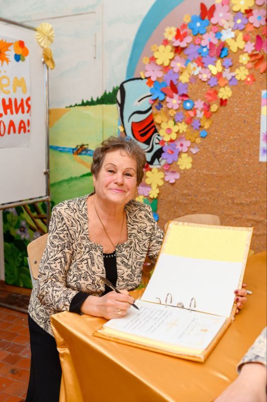 24 октября 2025 года в ГБОУ «СШ № 60 Г.О. МАКЕЕВКА» прошло праздничное мероприятие, приуроченное к 50-летию школы 24 октября 2025 года в ГБОУ «СШ № 60 Г.О. МАКЕЕВКА» прошло праздничное мероприятие, приуроченное к 50-летию школы