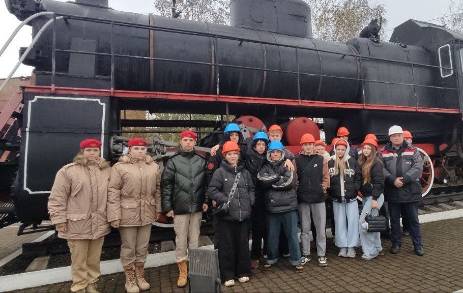 Практическое знакомство юных жителей региона с различными профессиями - в #ДАЙДЖЕСТ_ЦЗ_ДНР за неделю Практическое знакомство юных жителей региона с различными профессиями - в #ДАЙДЖЕСТ_ЦЗ_ДНР за неделю