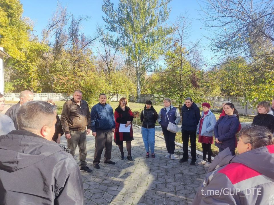 СПЕЦИАЛИСТЫ ГУП ДНР «ДОНБАССТЕПЛОЭНЕРГО» ПРОВЕЛИ СХОДЫ С ГРАЖДАНАМИ РЕСПУБЛИКИ