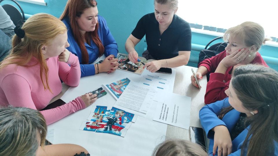 24 октября 2025 года на базе ГБОУ «СШ № 4 Г.О. МАКЕЕВКА» была проведена проектная сессия в муниципалитете (второй муниципальный такт) Региональной проектной сессии по разработке Региональной программы воспитания 24 октября 2025 года на базе ГБОУ «СШ № 4 Г.О. МАКЕЕВКА» была проведена проектная сессия в муниципалитете (второй муниципальный такт) Региональной проектной сессии по разработке Региональной программы воспитания