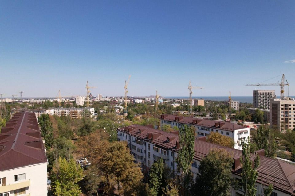 Александр Подгорный: На сегодняшний день 38 000 многоквартирных домов площадью 67,5 млн кв. метров в Донбассе и Новороссии находятся под управлением Единых региональных фондов по управлению многоквартирными домами