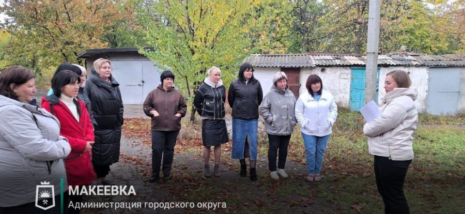 Депутаты Макеевского городского совета продолжают проводить встречи с населением Депутаты Макеевского городского совета продолжают проводить встречи с населением